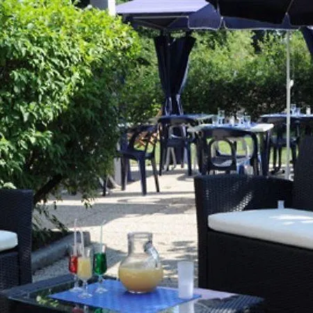 Kyriad Bellegarde - Geneve Hotel