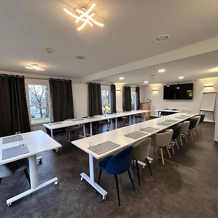 奇利亚贝尔嘉德酒店 - 日内瓦 Chatillon-en-Michaille