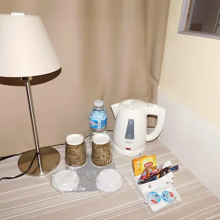 Kyriad Bellegarde - Geneve Отель Chatillon-en-Michaille