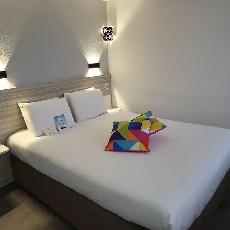 Hotel Kyriad Bellegarde - Geneve