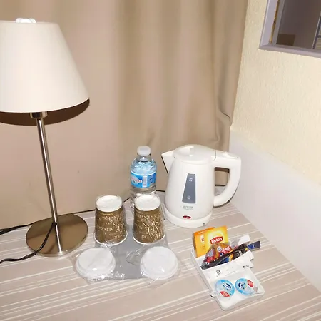 Kyriad Bellegarde - Geneve Hotel